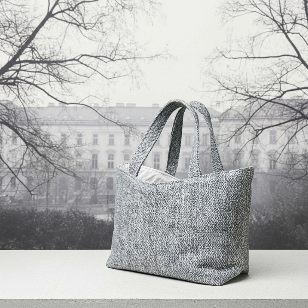 Old Money Tote – Grau