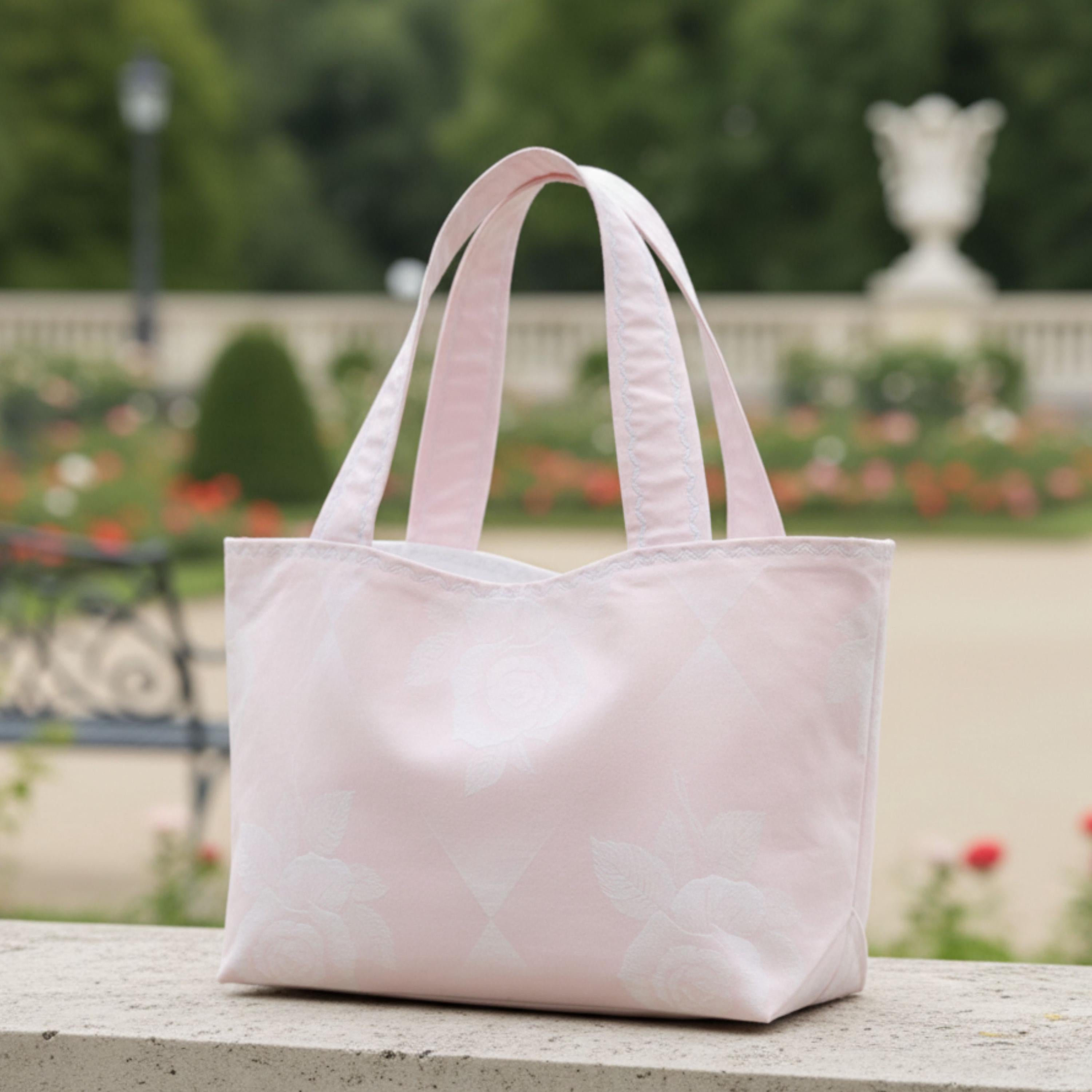 25 % Sale - Heritage Tote – Soft Pink Floral Jacquard